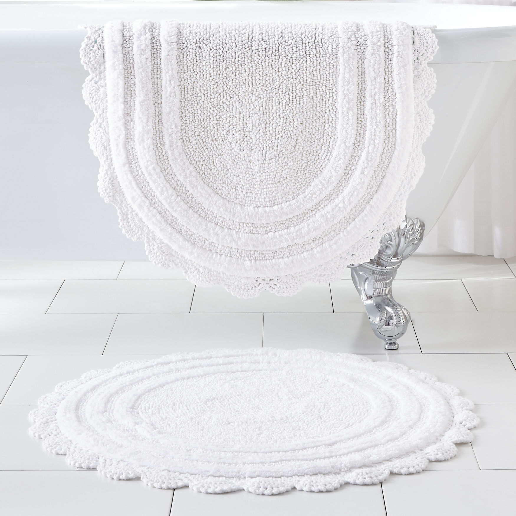 round white bath rug