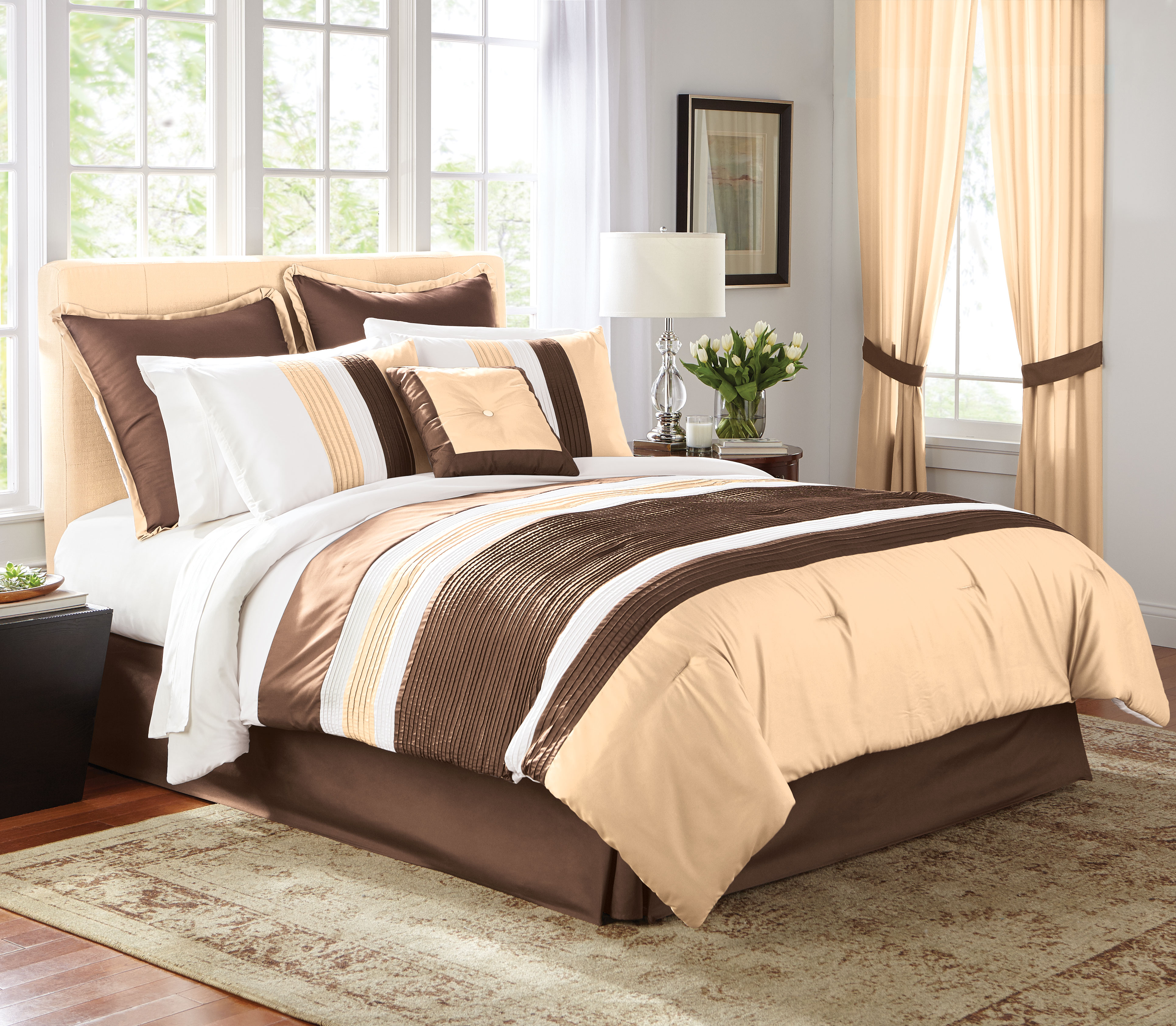 brylane home catalog bedding        
        <figure class=